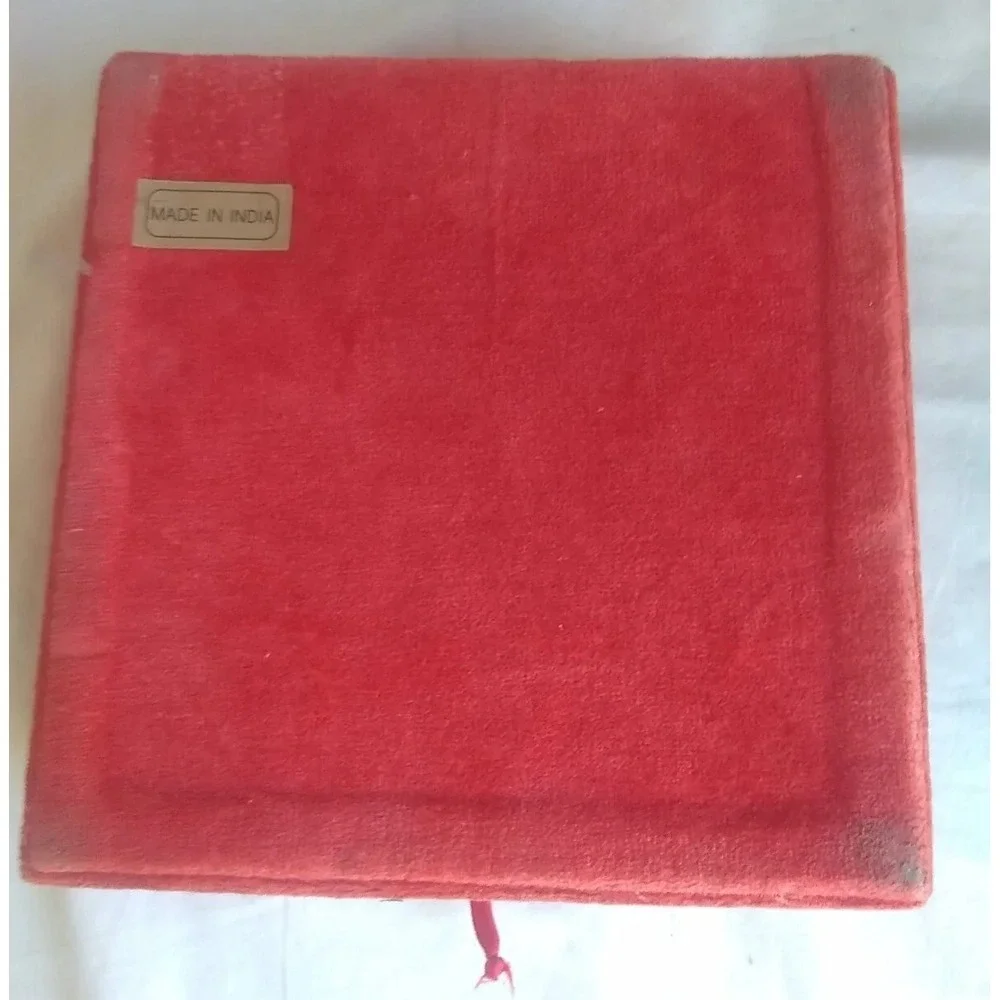 Jewelry Keepsake Box Case‎ Vtg Red Velvet Embroidered 7.5 India Boho Rustic READ